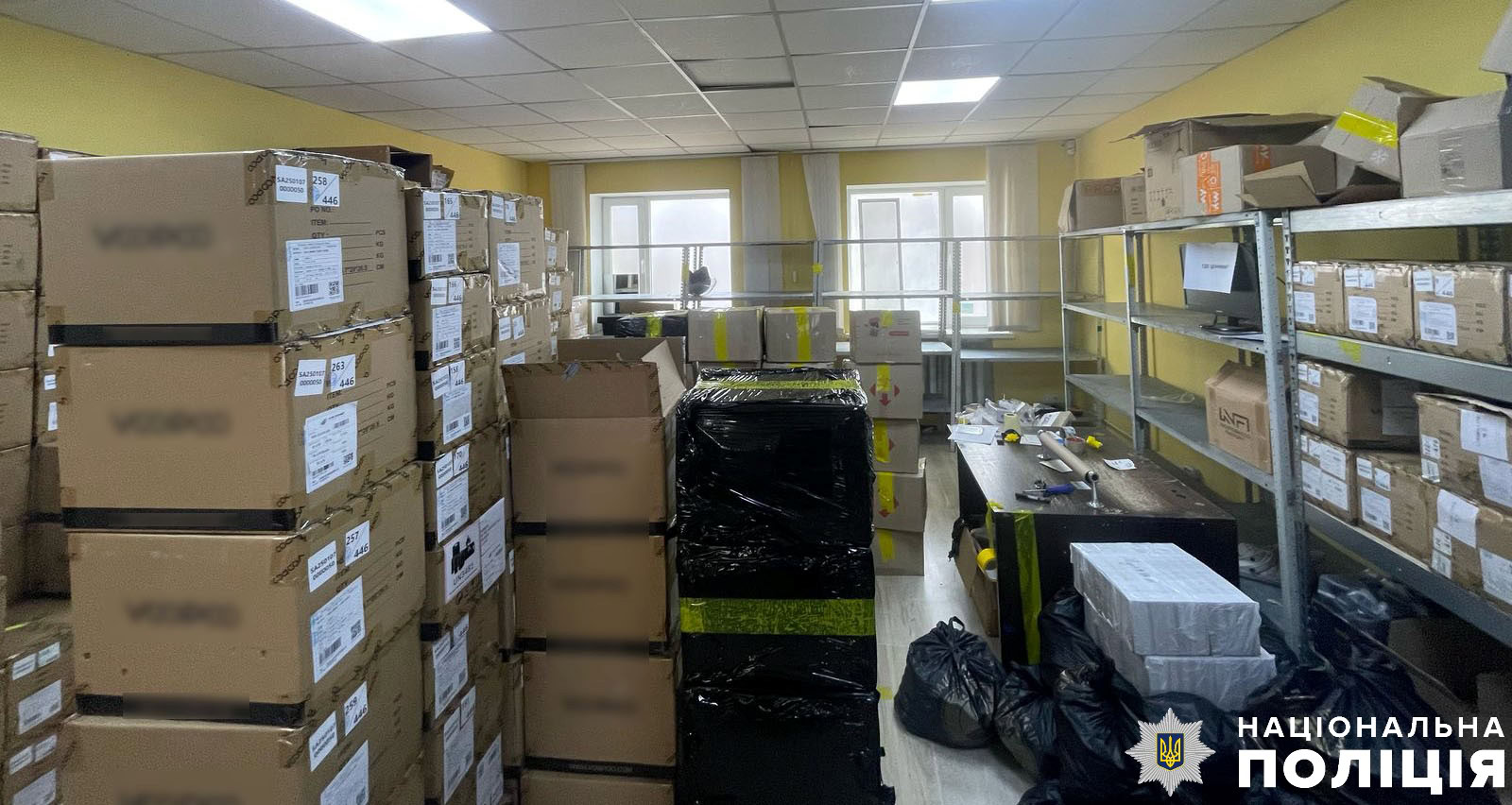 У Дніпрі затримали продавців підроблених вейпів з обігом 5 млн грн щомісяця