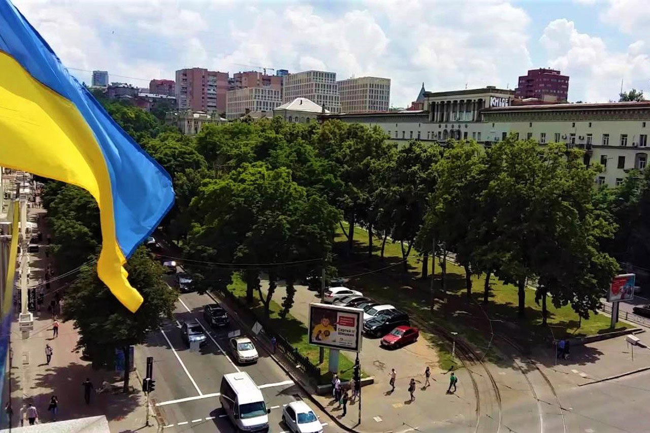 Натисни щоб дізнатись більше про: У Дніпрі на ремонт доріг та вулиць хочуть виділити понад 90 млн гривень