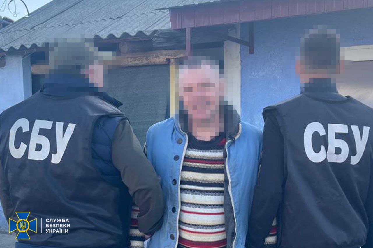 На Дніпровщині брати торгували гранатометами зі складу