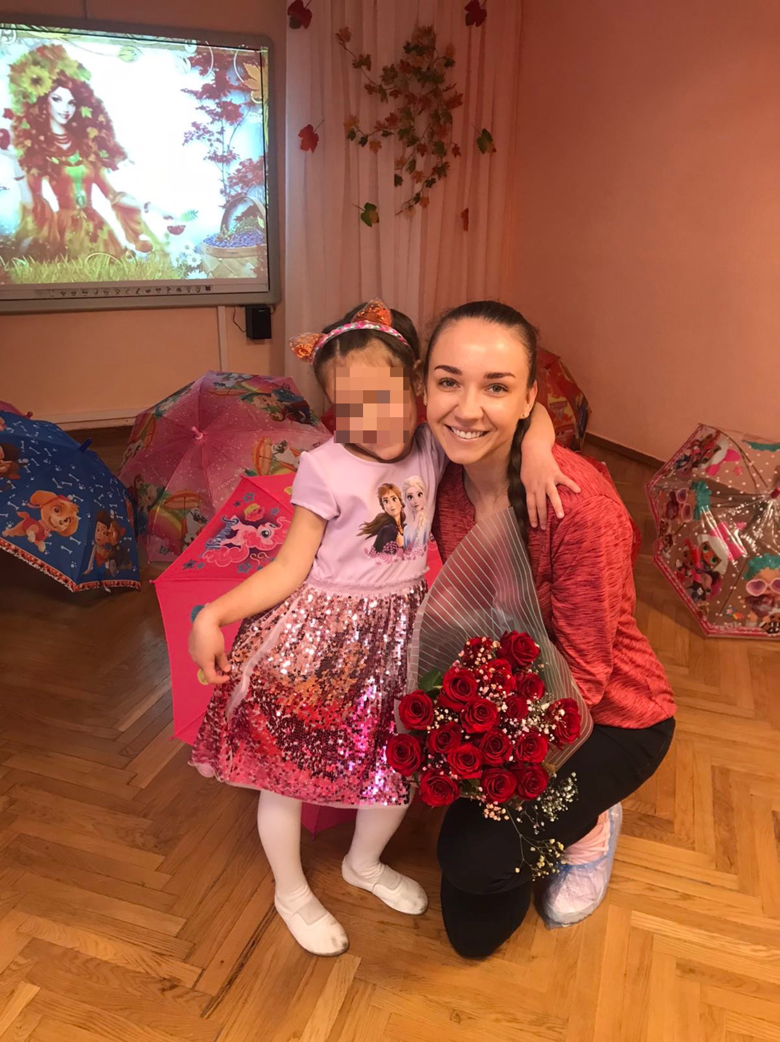 Мама майже пʼять років судиться за те, щоб бачитись зі своєю донькою