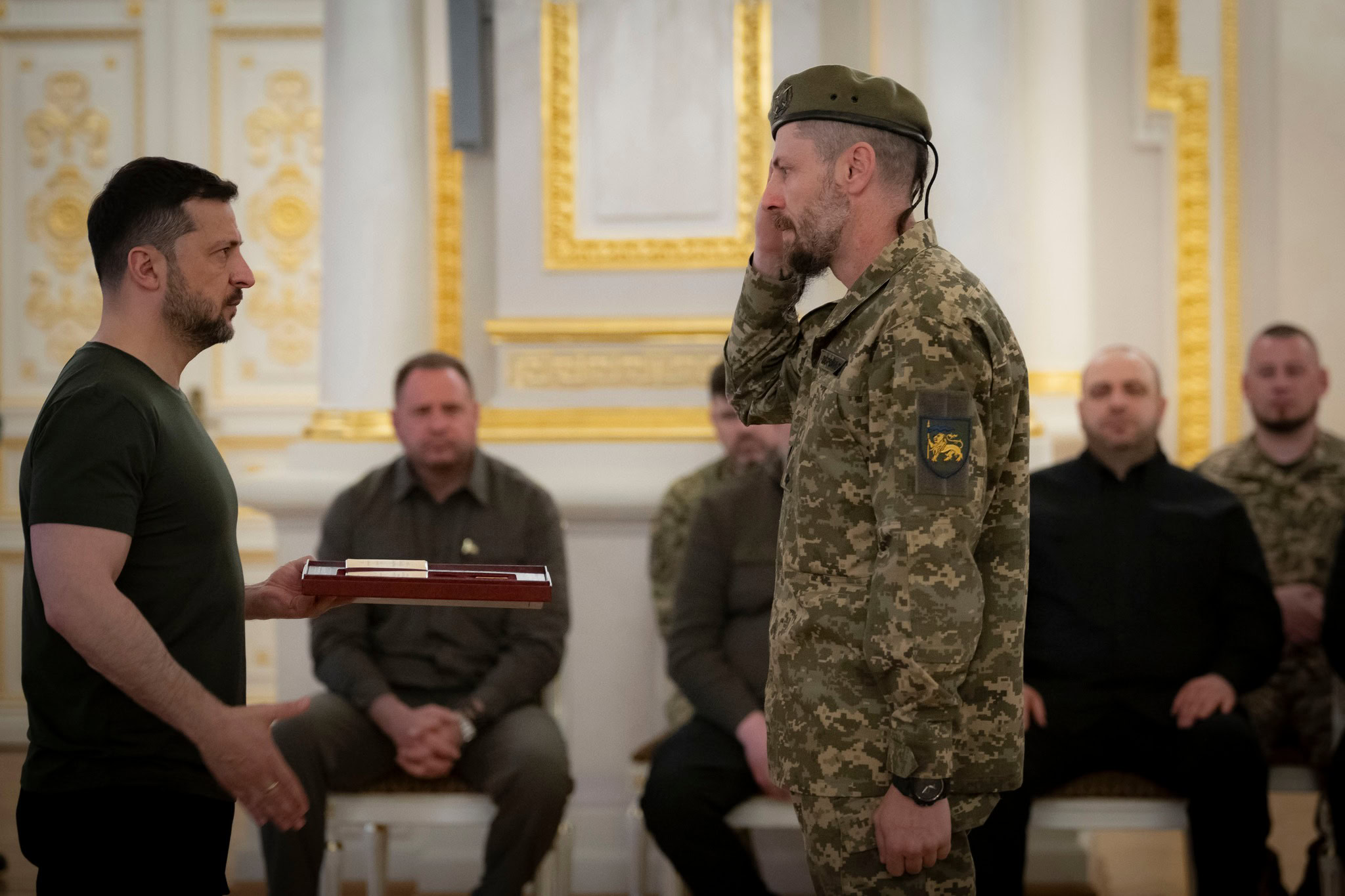 Офіцер з Дніпра отримав найвищу державну нагороду – орден «Золота Зірка»