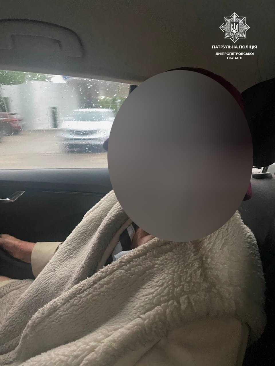 Натисни щоб дізнатись більше про: Водій маршрутки з Дніпра допоміг літній жінці, яка не памʼятала дорогу