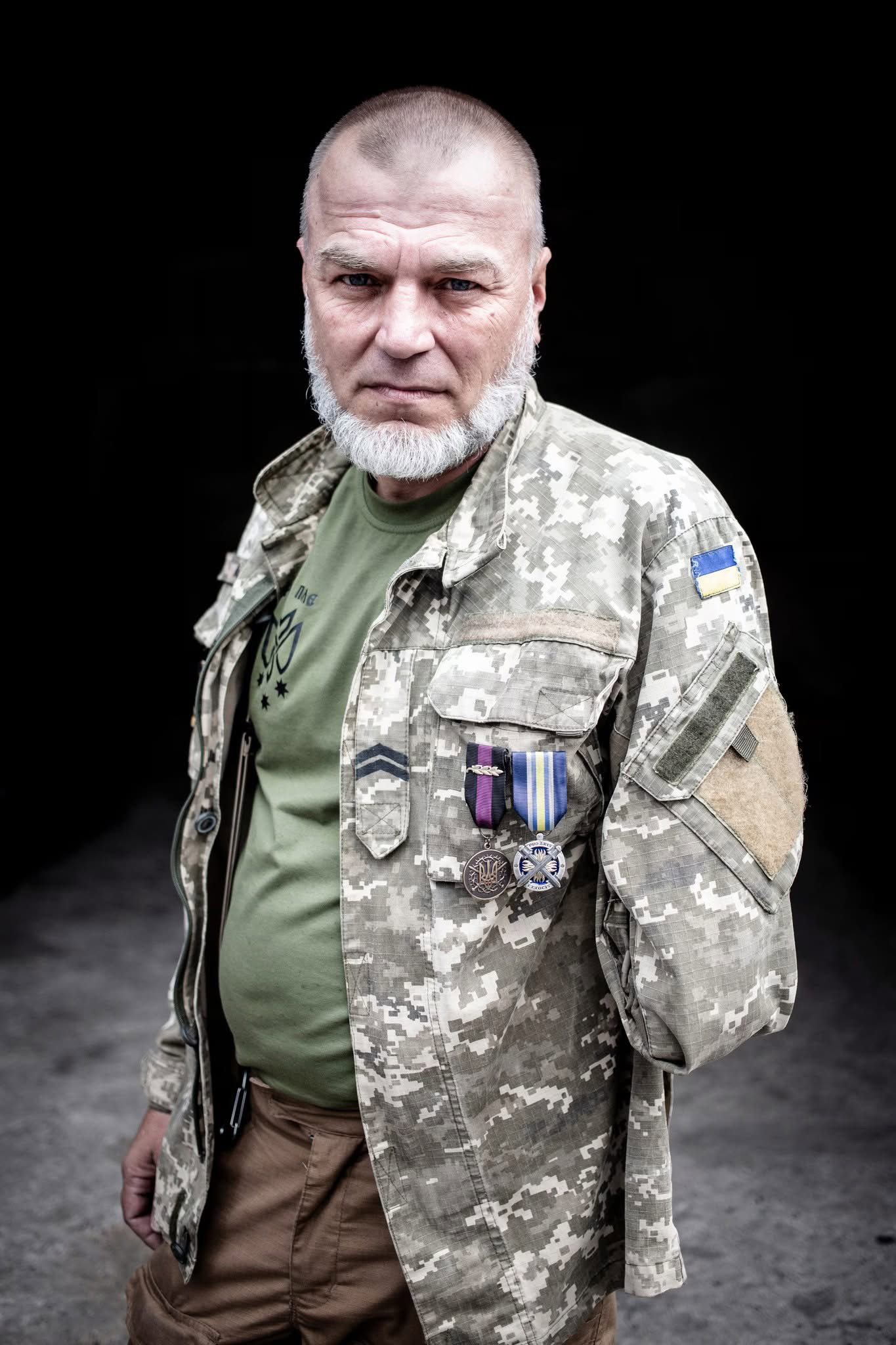 Український сапер після ампутації повернувся на службу і почав малювати