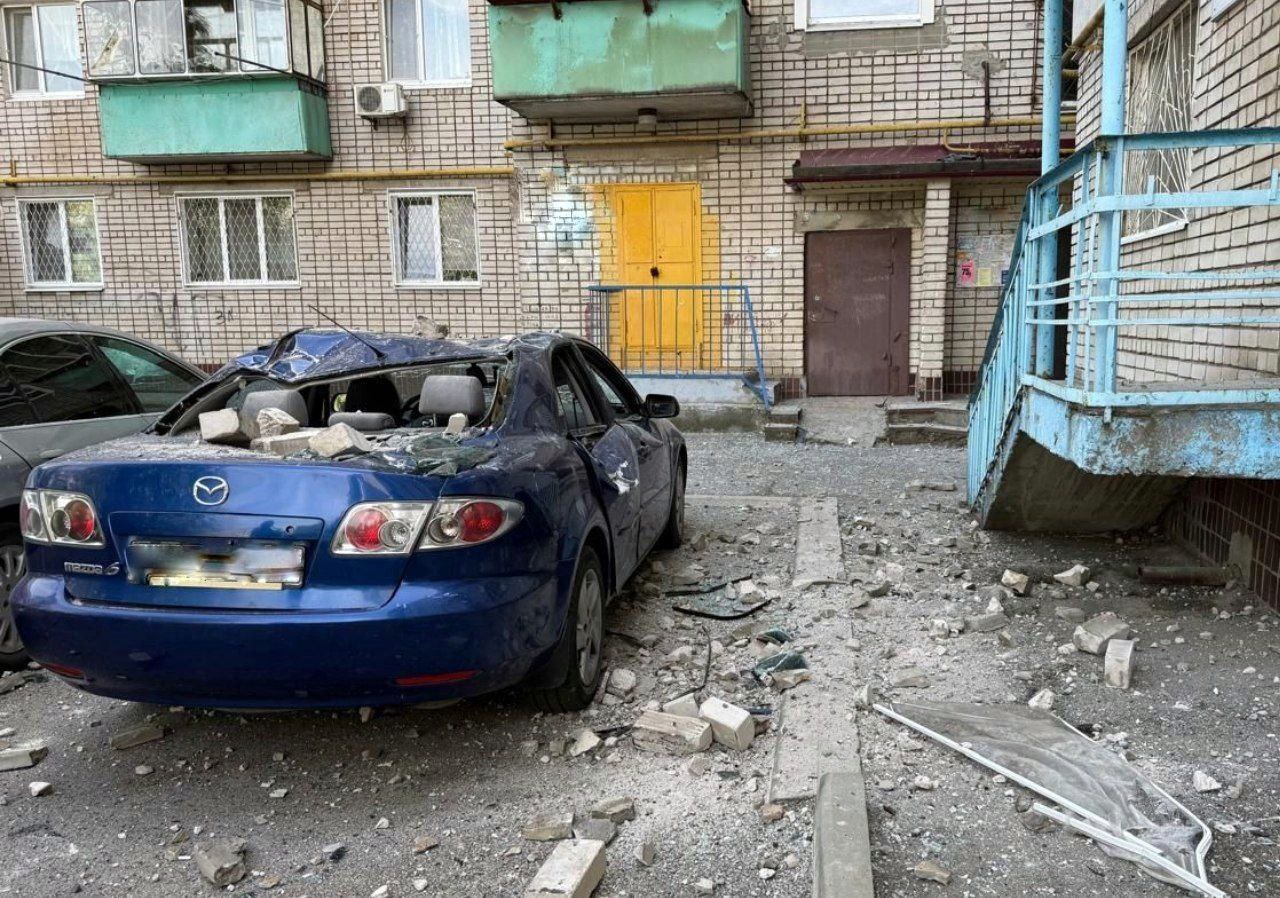 Вдень Росія обстріляла два райони Дніпровщини: є поранений чоловік