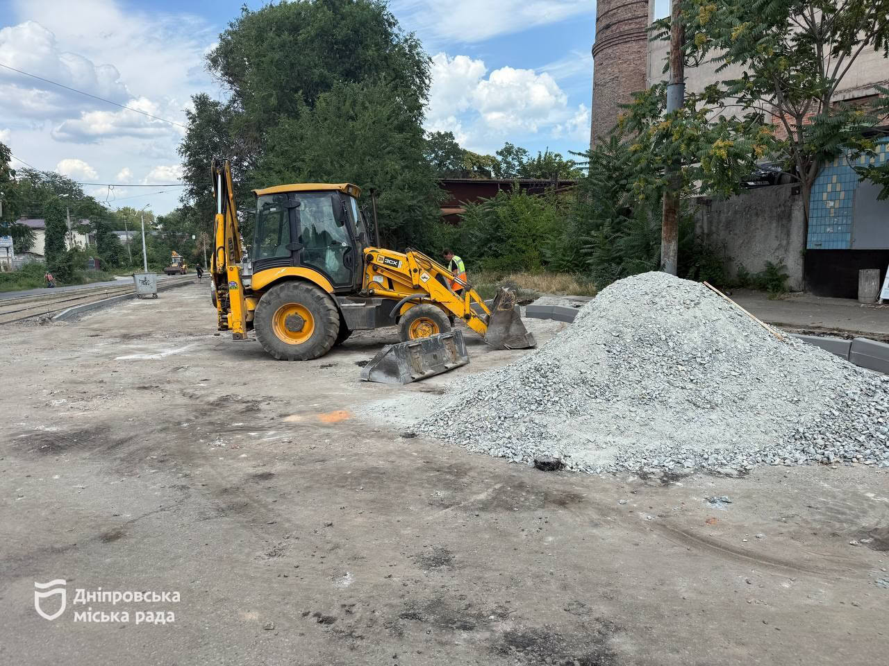 У Дніпрі ремонтують одну з найпроблемніших ділянок вулиці Миколи Руденка