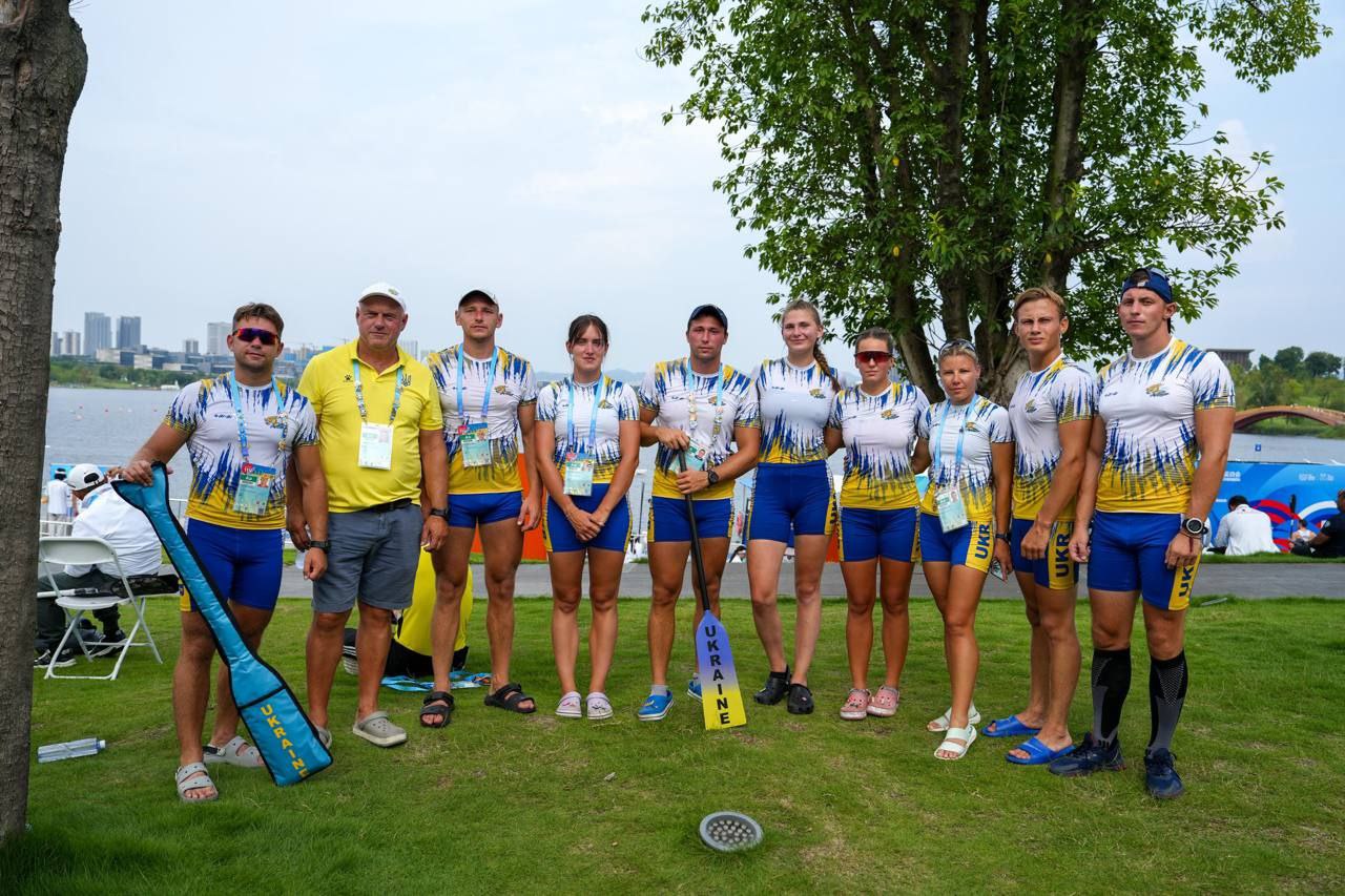 Драконячий успіх: до Дніпра веслувальниця везе чотири медалі зі Всесвітніх ігор-2025