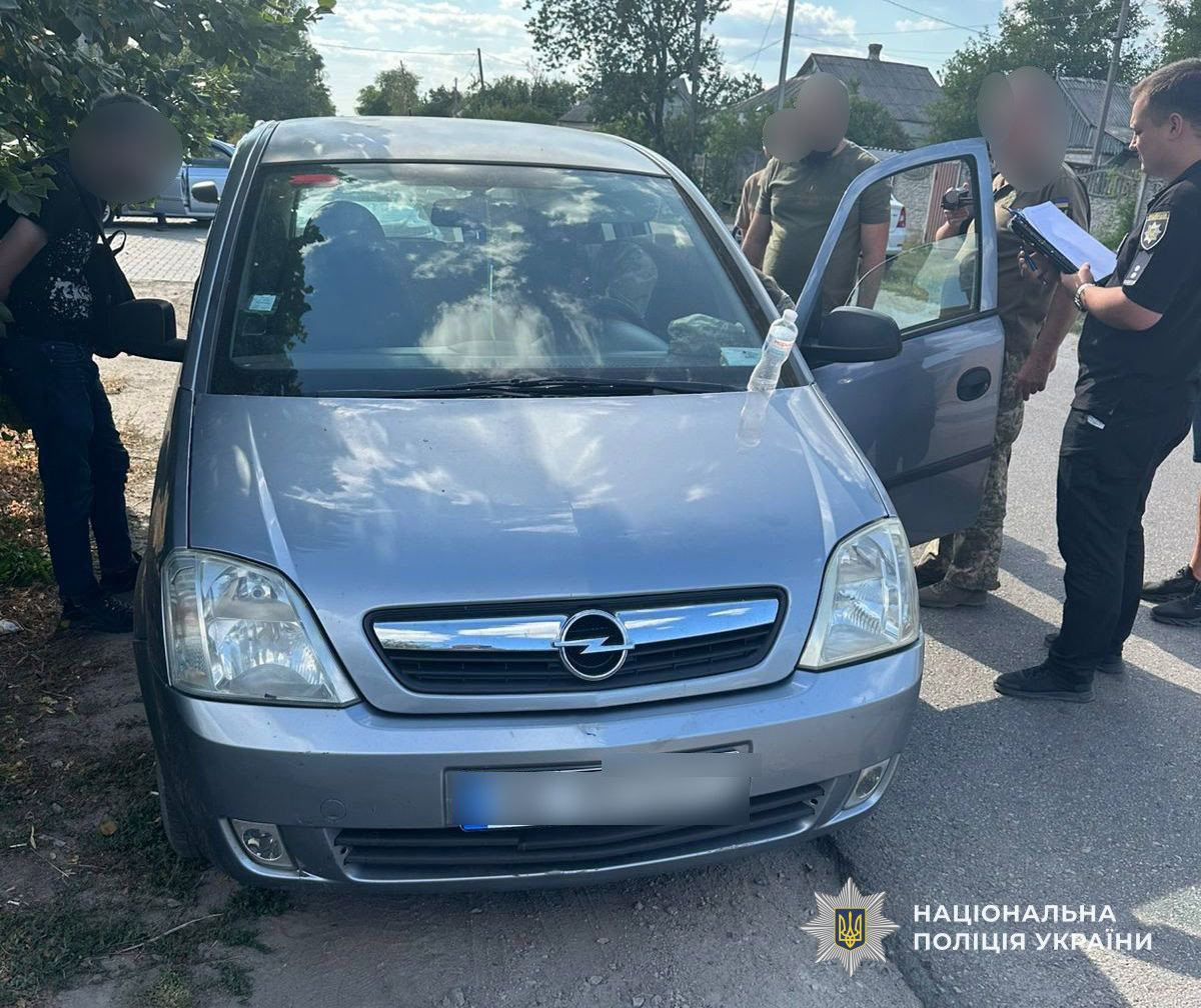 На Дніпровщині затримали командира за вимагання хабарів з військових у СЗЧ