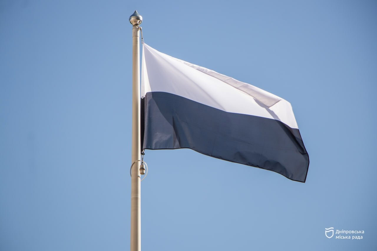 До Міжнародного дня молоді у Дніпрі вшанували пам’ять полеглих юнаків і дівчат