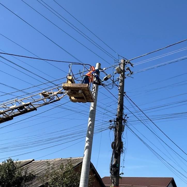 На вулицях Дніпра замінили майже 3 тисячі світильників