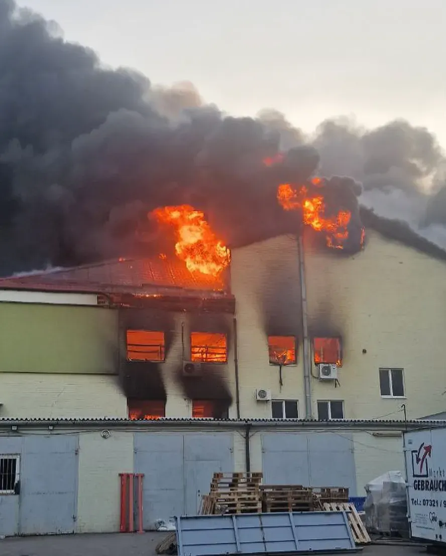 У Дніпрі чай горів тиждень: як відновлюється TEAHOUSE після знищення виробництва