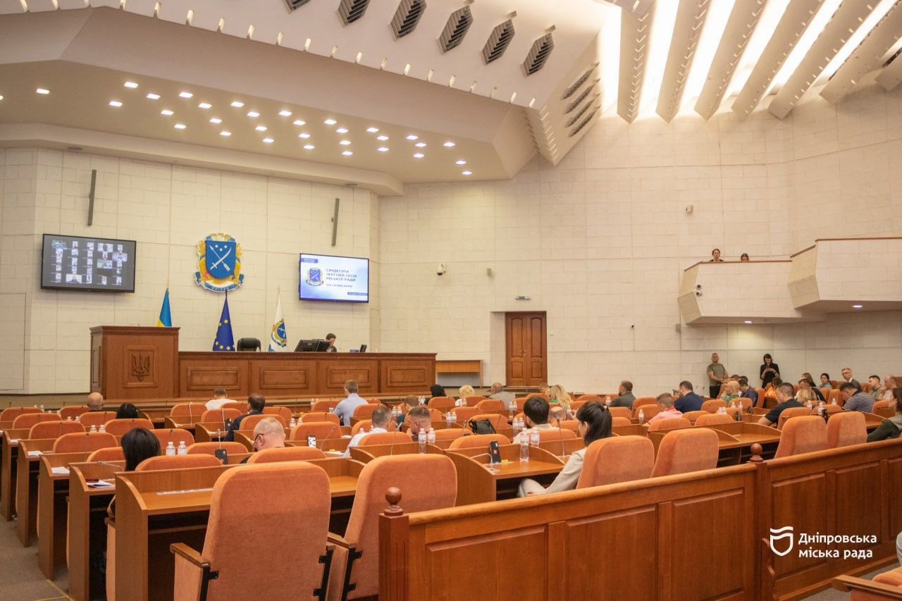 У Дніпрі будівлю пожежного депо повернули громаді та передають рятувальникам