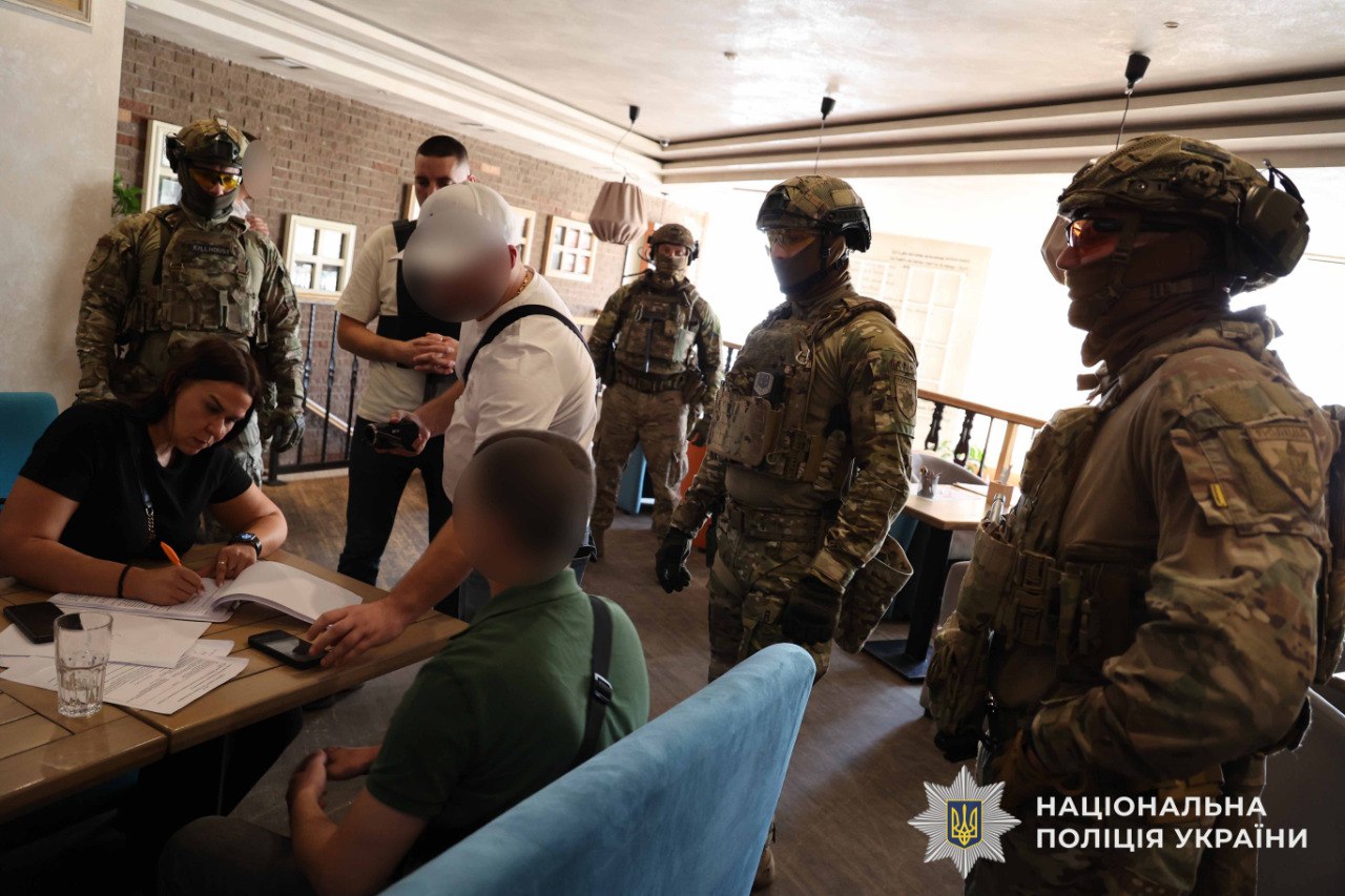 12 тис доларів за нелегальний перетин кордону: у Дніпрі затримали чоловіка