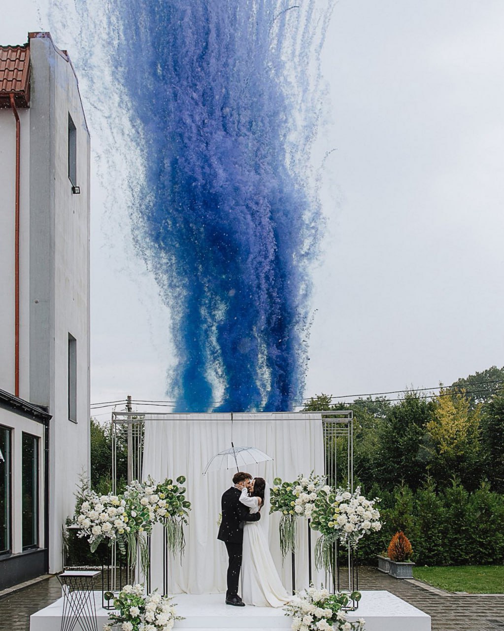 Дніпровщина увійшла в лідери за кількістю шлюбів в Україні за тиждень