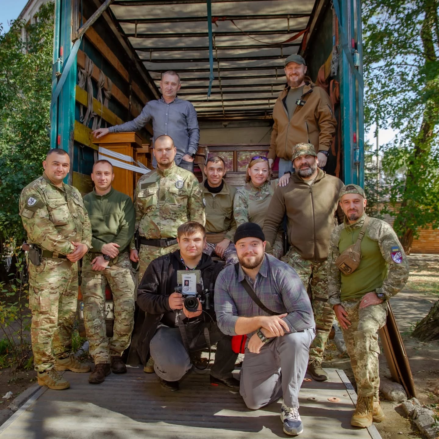 До Дніпра евакуювали музейні вітрини з Покровського, виготовлені ще за життя Яворницького