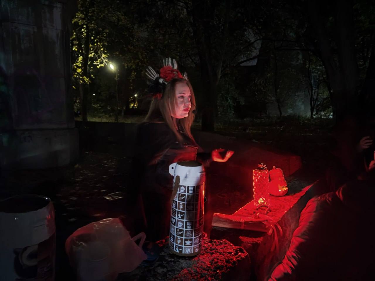 Будинки-примари, чаклунки та легенди: у Дніпрі проведуть автобусні тури до Геловіну