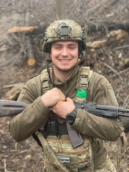 На фронті загинув випускник ДНУ Андрій Чигирин – боєць полку «Азов»