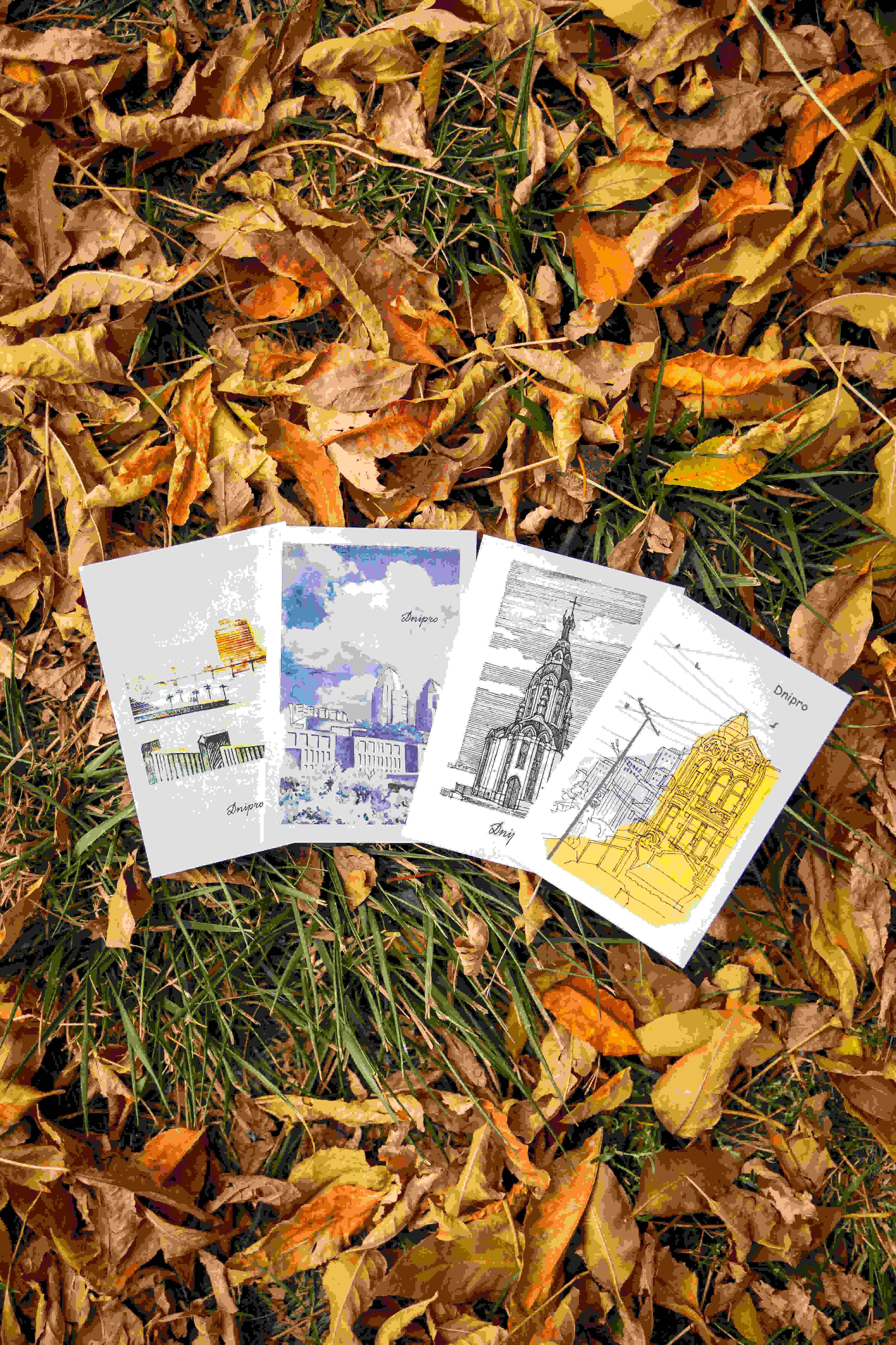 У Дніпрі презентували унікальні листівки, створені студентами