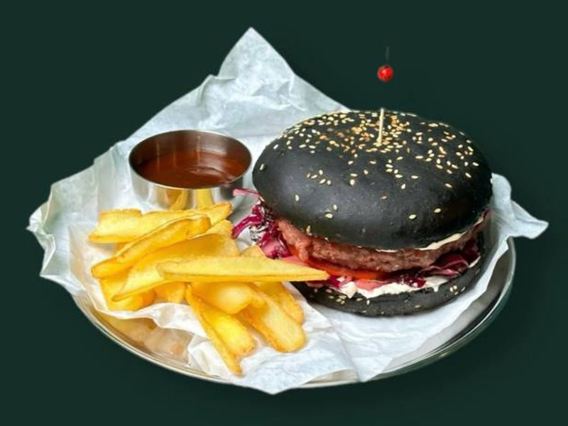 Сім нових барів, ресторанів та кавʼярень Дніпра, які відкрились нещодавно