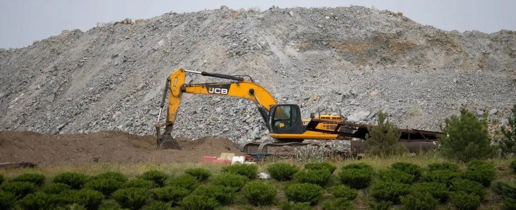 Міська рада Дніпра хоче знести дамби, причали та містки яхт-клубу