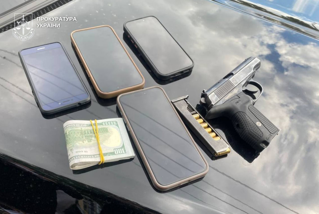 «Прописка» за 1000$: у Дніпрі викрили жінку, яка змінювала місце реєстрації військовозобов’язаних