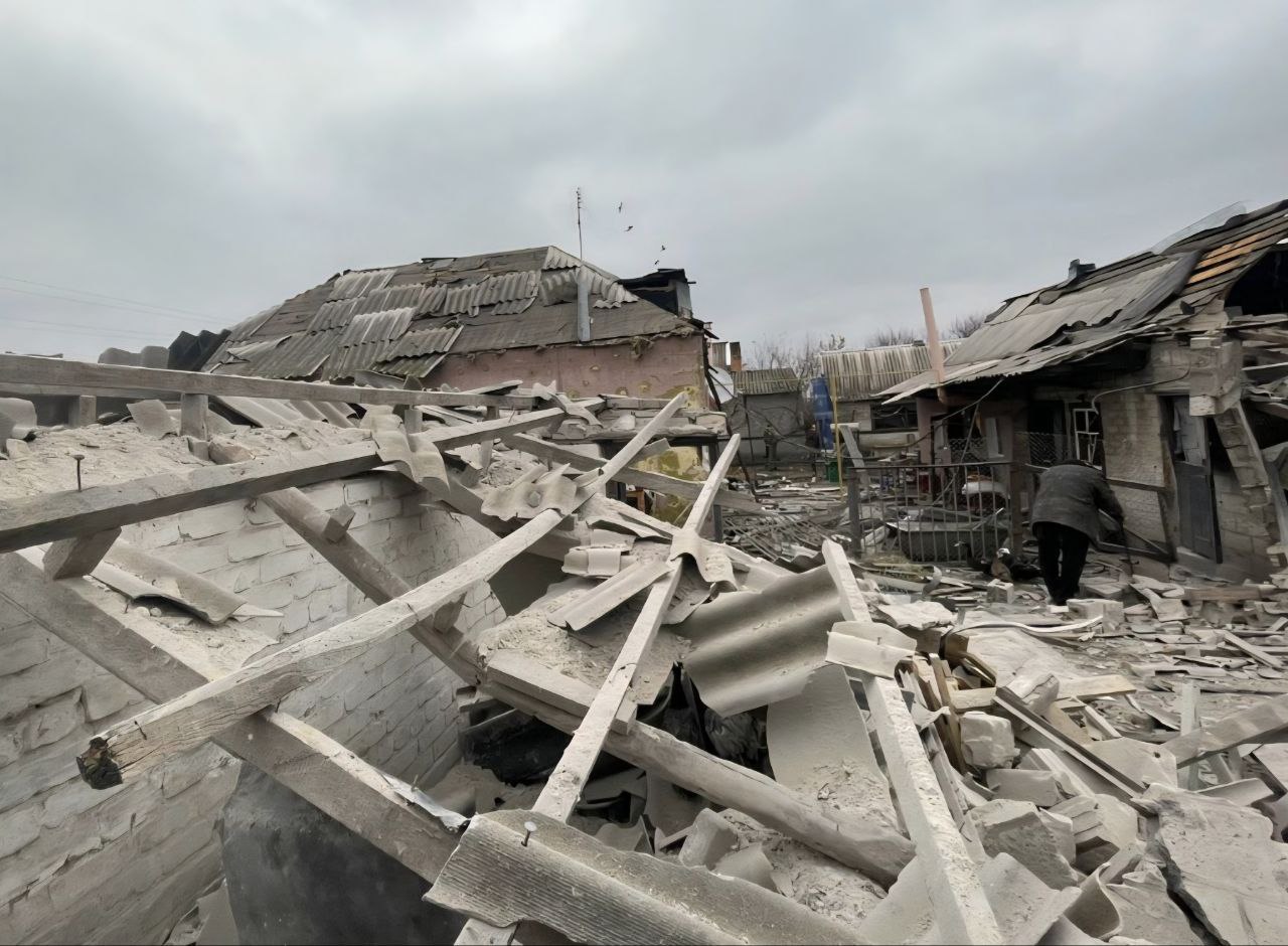 Дніпровщина під російськими обстрілами: двоє загиблих, поранені й розтрощена інфраструктура