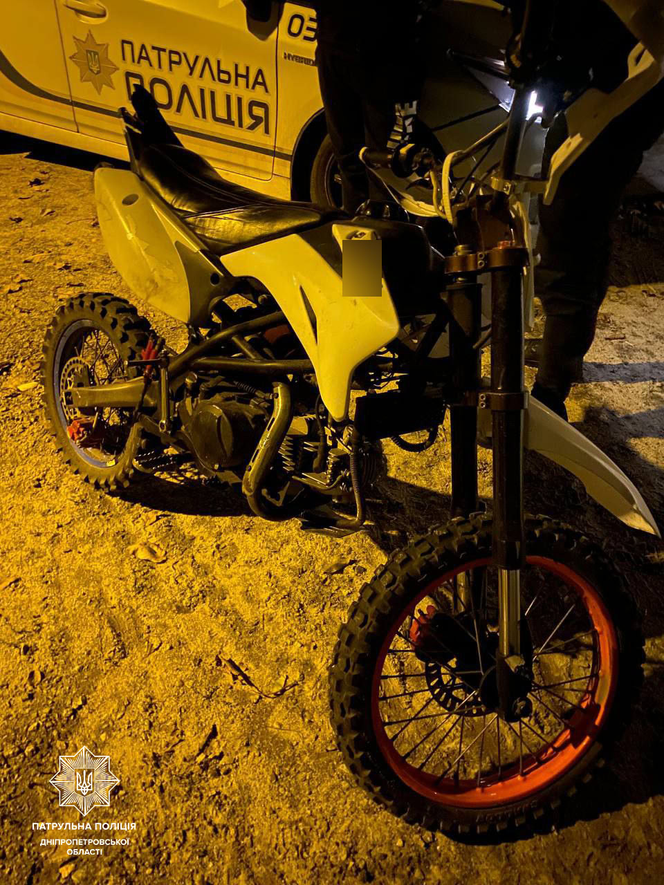 Натисни щоб дізнатись більше про: У Дніпрі патрульні зупинили мотоцикліста напідпитку без жодних документів