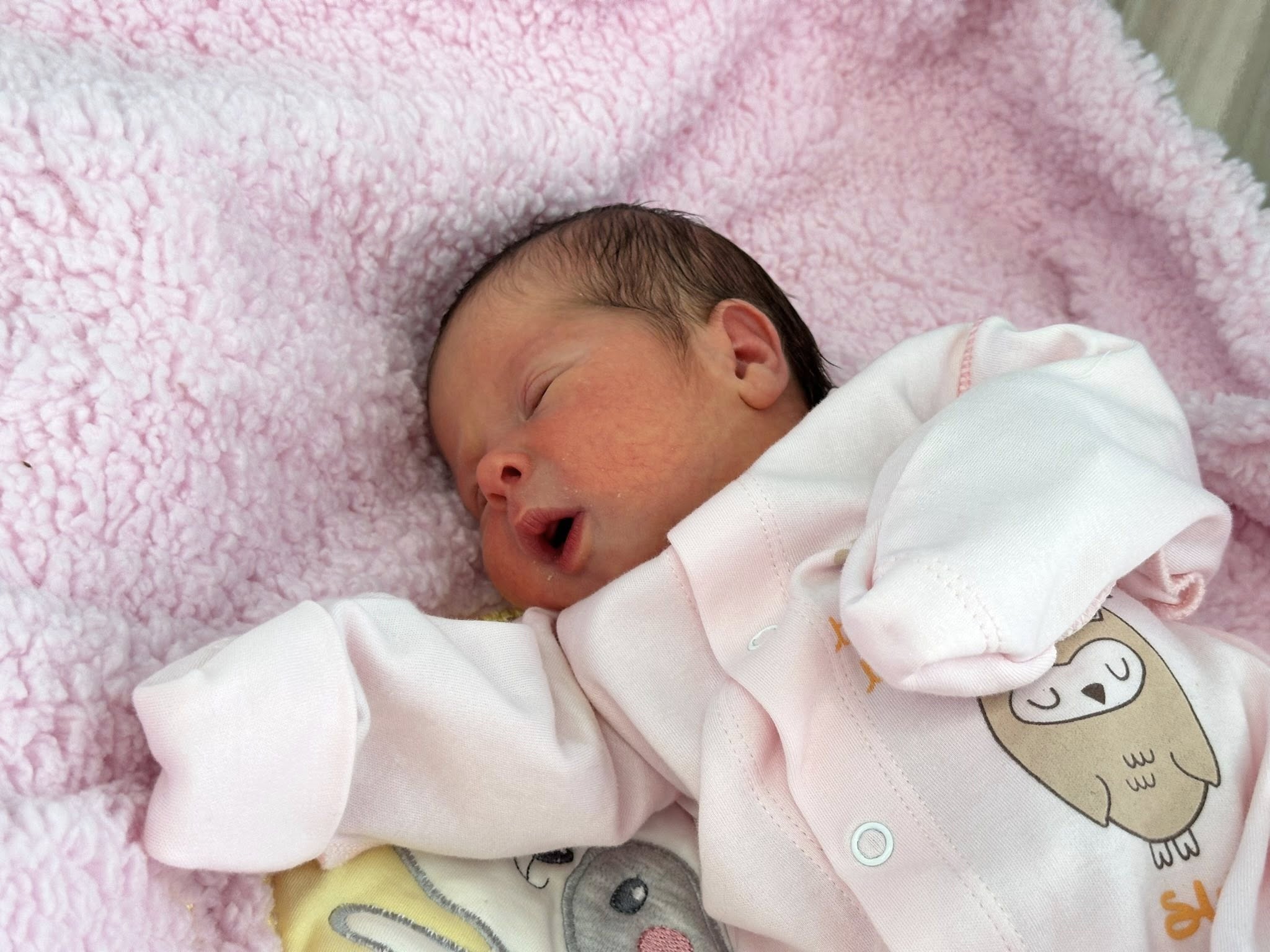 Захисниця ЗСУ з Дніпровщини стала мамою у 52 роки: жінка народила доньку