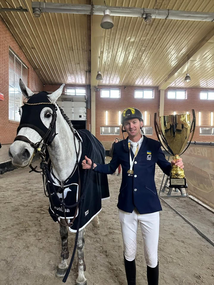 Вершники Дніпровщини здобули 23 медалі на Кубку України з кінного спорту