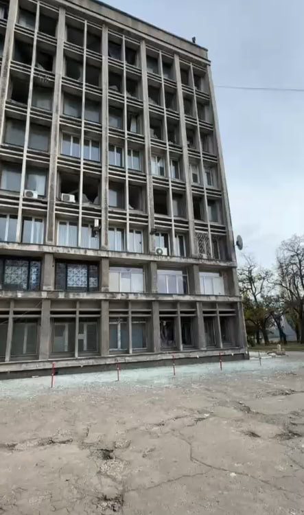 У Дніпрі внаслідок атаки дронів пошкоджено офісні приміщення кількох редакцій медіа