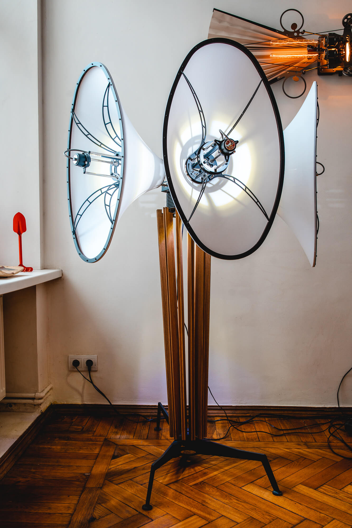 Проєкт із Дніпра «Endless Movement» увійшов до світового топу митців кінетичного мистецтва