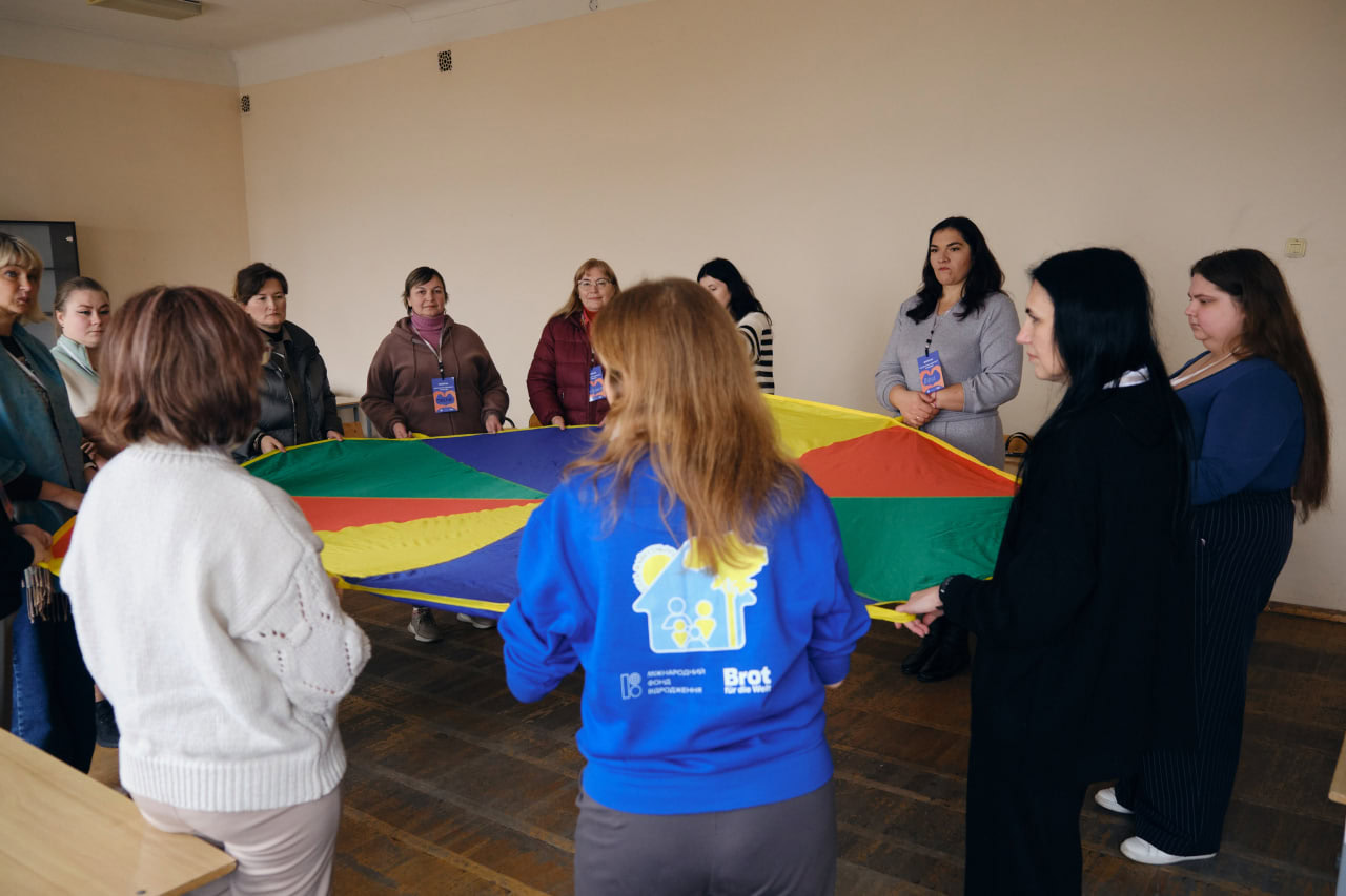 У Дніпрі на форумі з ментального здоров’я створили інтерактивну мапу України