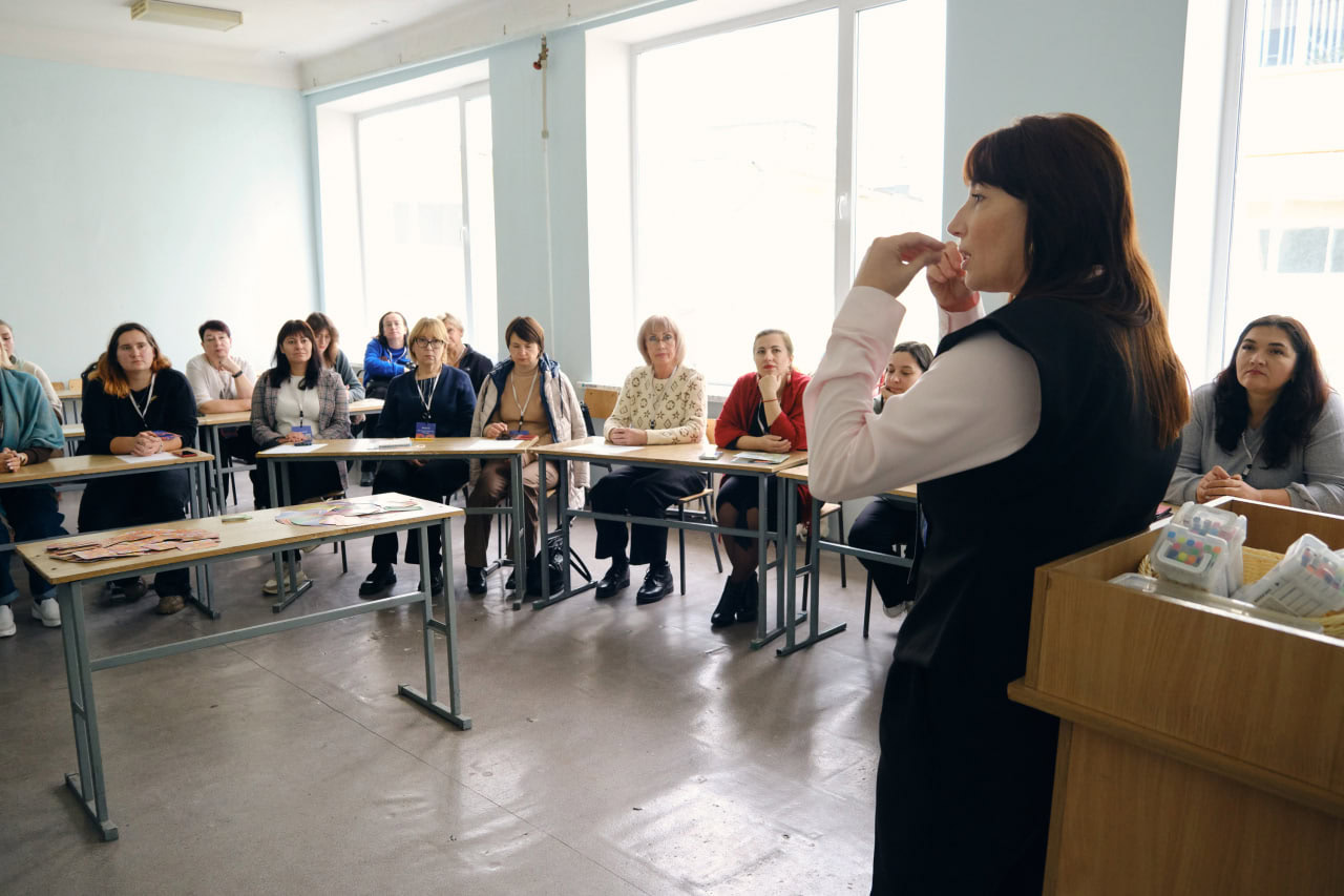 У Дніпрі на форумі з ментального здоров’я створили інтерактивну мапу України