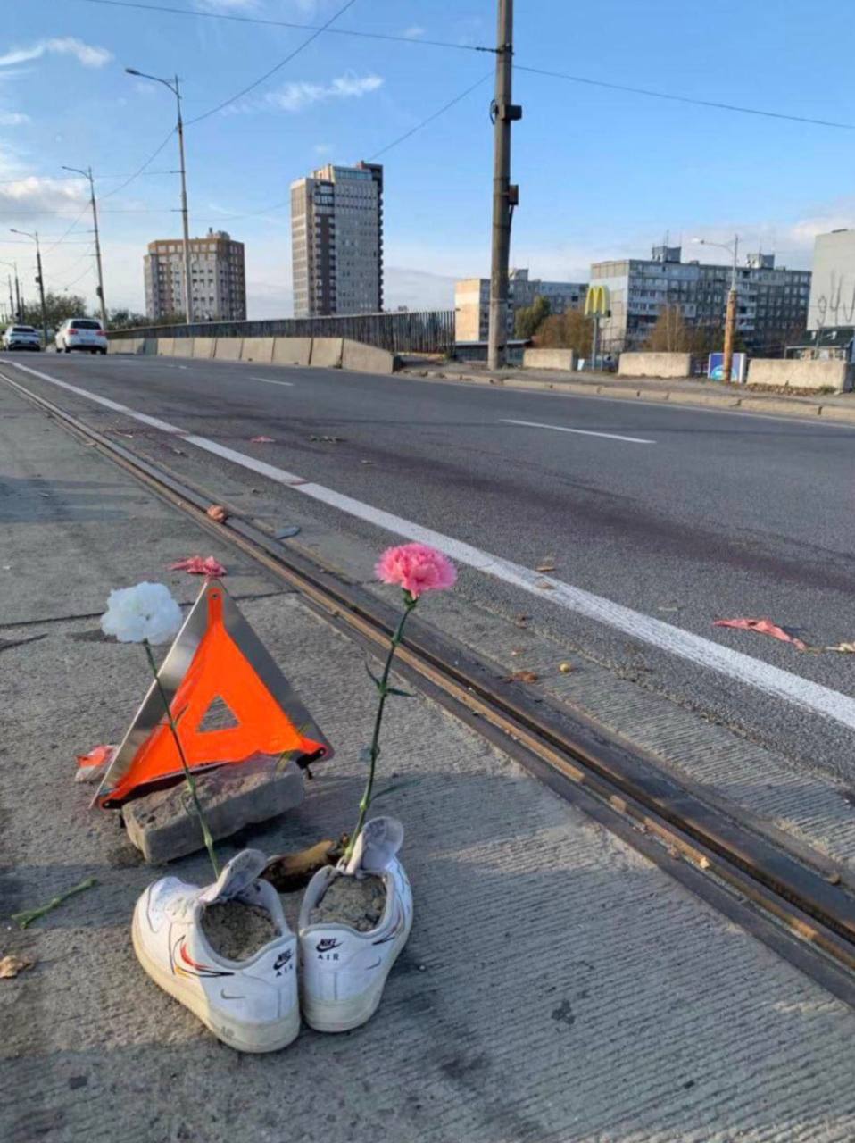 У пам’ять про бігуна: в Дніпрі з’явиться мініскульптура  міського «Фореста Гампа»