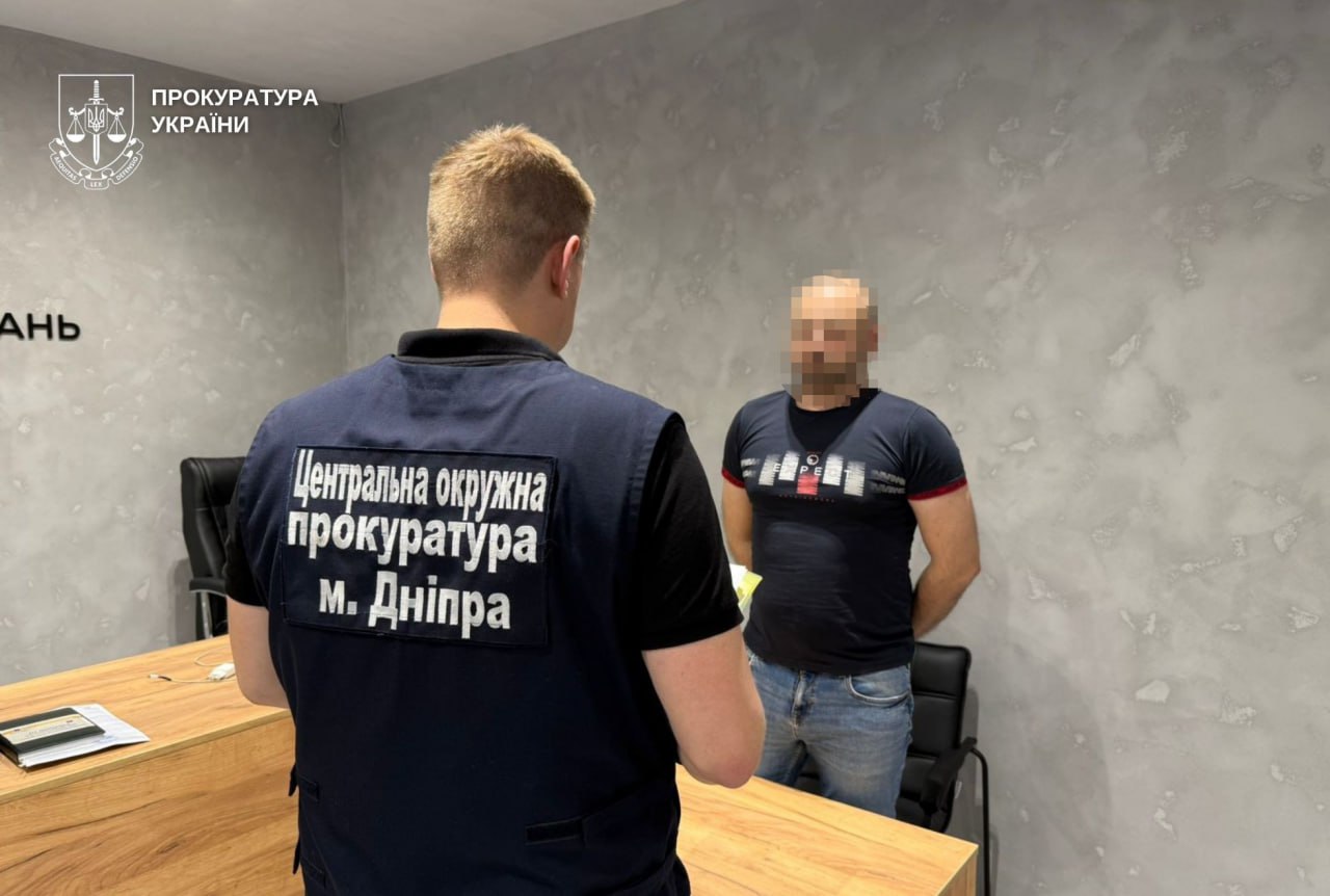 Майже 2 млн грн збитків: у Дніпрі судитимуть шахраїв за продаж неіснуючого енергообладнання