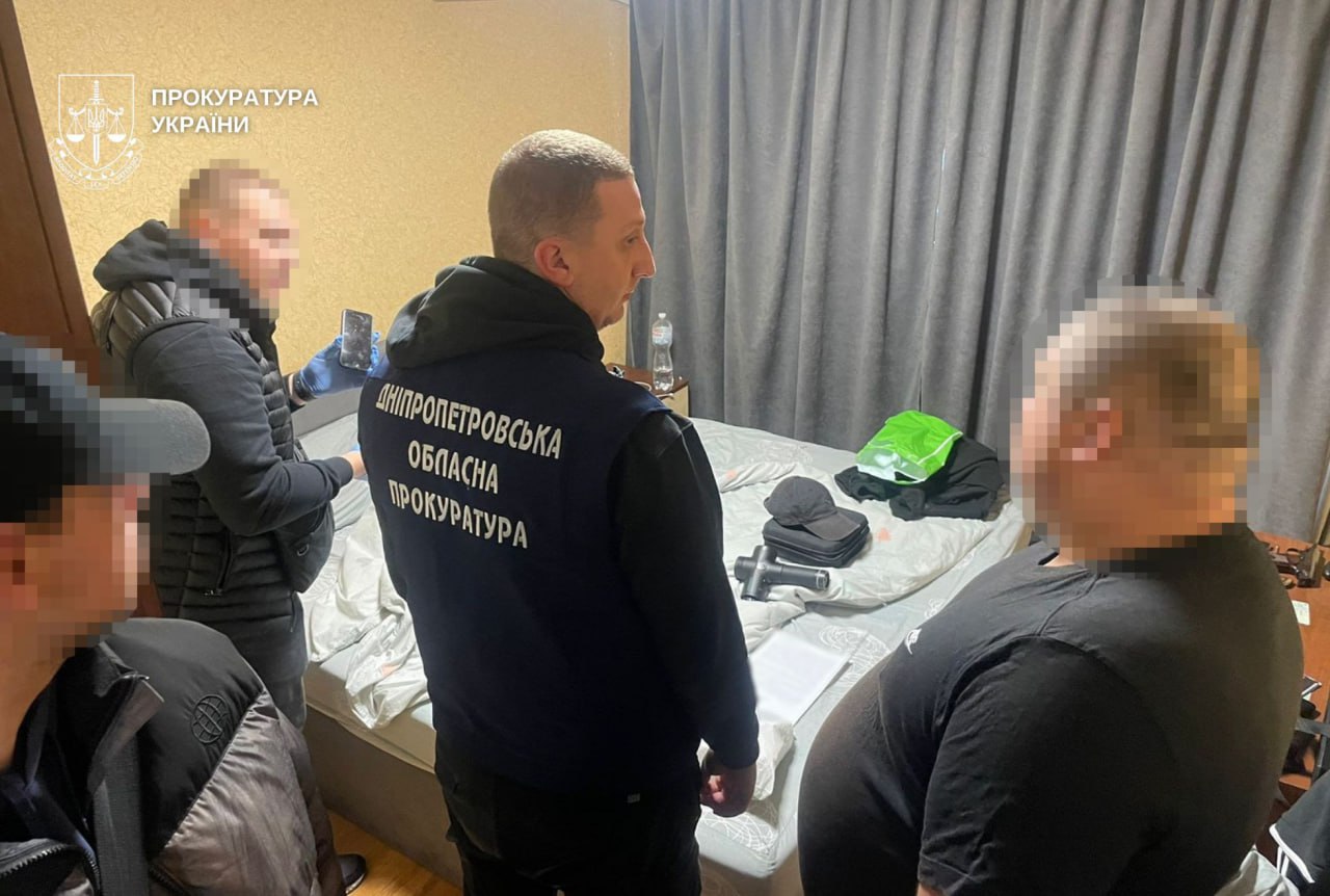 Понад 50 млн грн збитків: у Дніпрі викрили схему незаконного списання коштів з депозитів