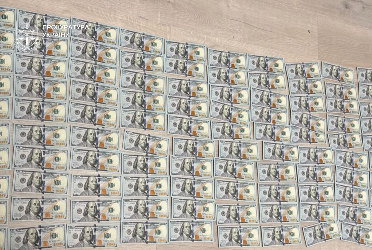 Понад 50 млн грн збитків: у Дніпрі викрили схему незаконного списання коштів з депозитів