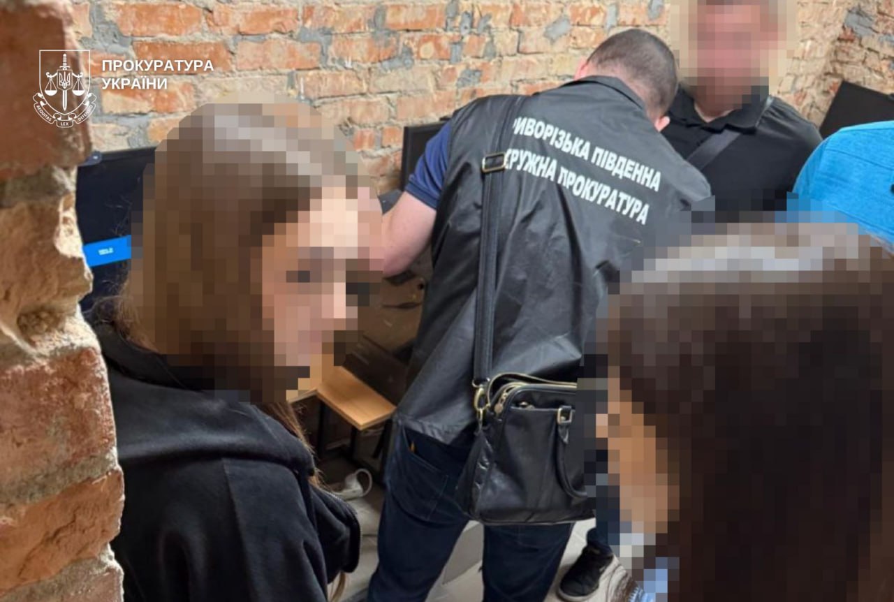 «Гарантоване» складання іспиту: у Кривому Розі викрили проректора університету