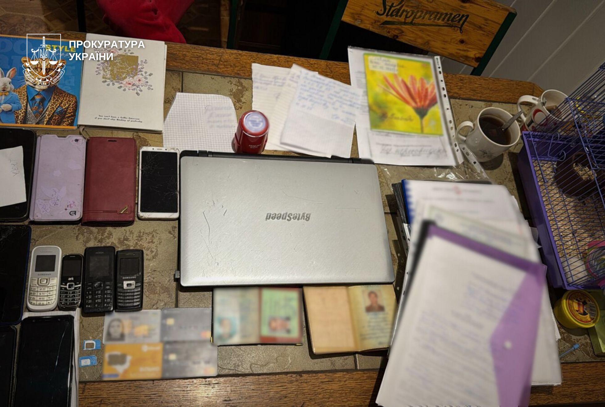 Утримували насильно майже 300 людей: на Дніпровщині викрили мережу реабцентрів