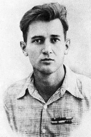 Розсіяні по світу. Репресовані. Частково – забуті. Митці, які формують літературну спадщину Дніпра