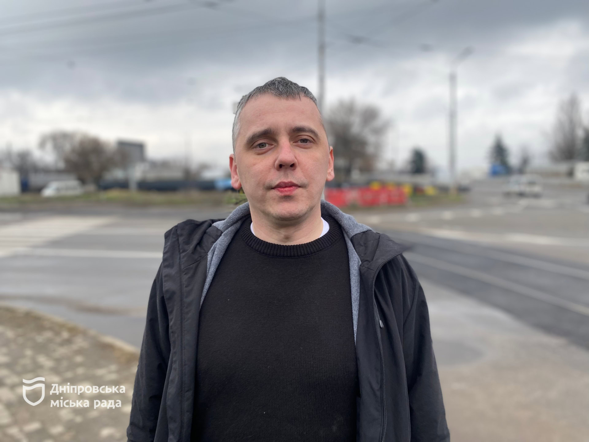 Останній ремонт трамвайної мережі 2025-го: у Дніпрі оновили переїзд на Набережній