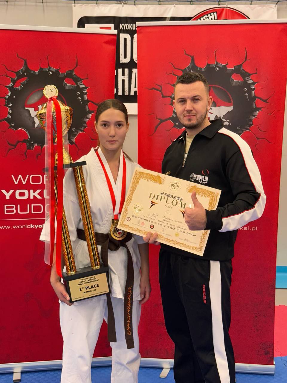 Студентка з Дніпра Владислава Слівченко виборола світове золото з кіокушину