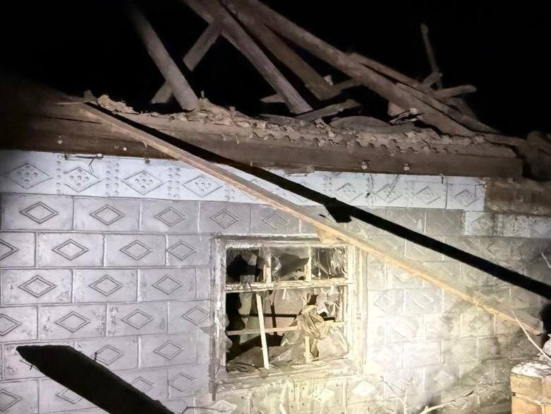 Дрони й артилерія атакували Нікопольщину: є постраждалий та руйнування
