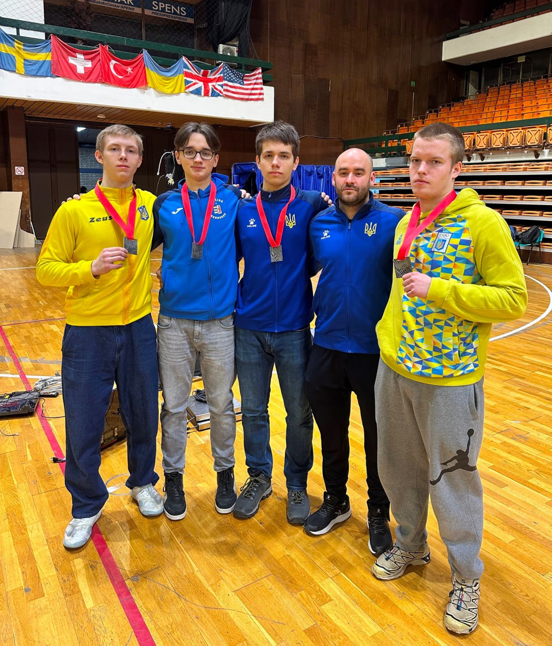 Фехтувальник з Дніпра виборов «срібло» на кадетському міжнародному турнірі в Сербії