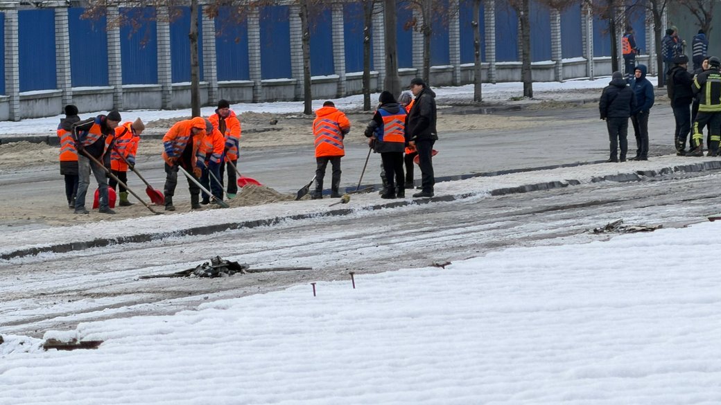 Дніпро зазнав атаки БпЛА: пошкоджено підприємство та інфраструктуру
