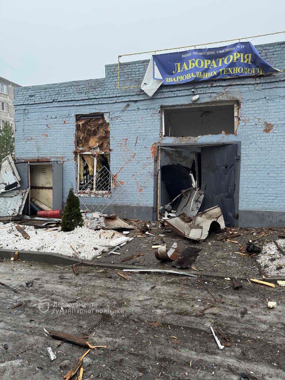 Дніпро зазнав масованої атаки дронами: семеро постраждалих і значні пошкодження