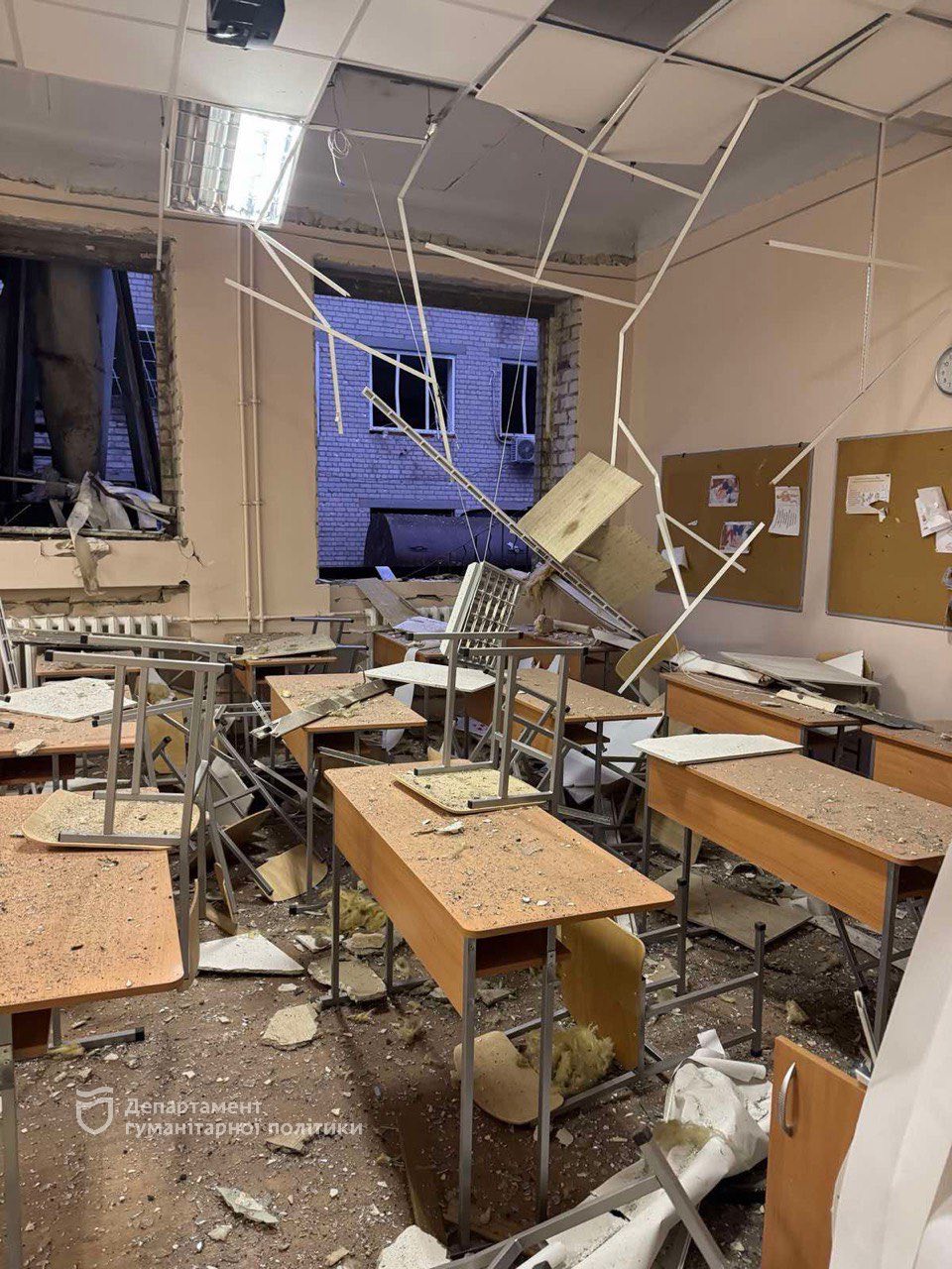 Дніпро зазнав масованої атаки дронами: семеро постраждалих і значні пошкодження