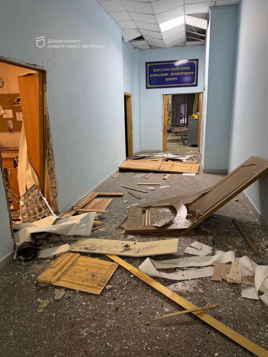 Дніпро зазнав масованої атаки дронами: семеро постраждалих і значні пошкодження