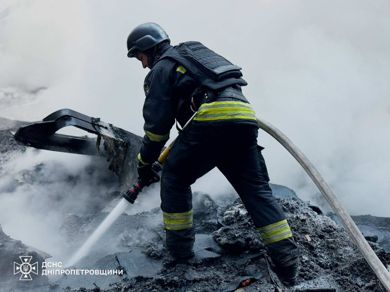 Атака РФ по Дніпру: є постраждалі, пошкоджена котельня, сотні будинків без тепла