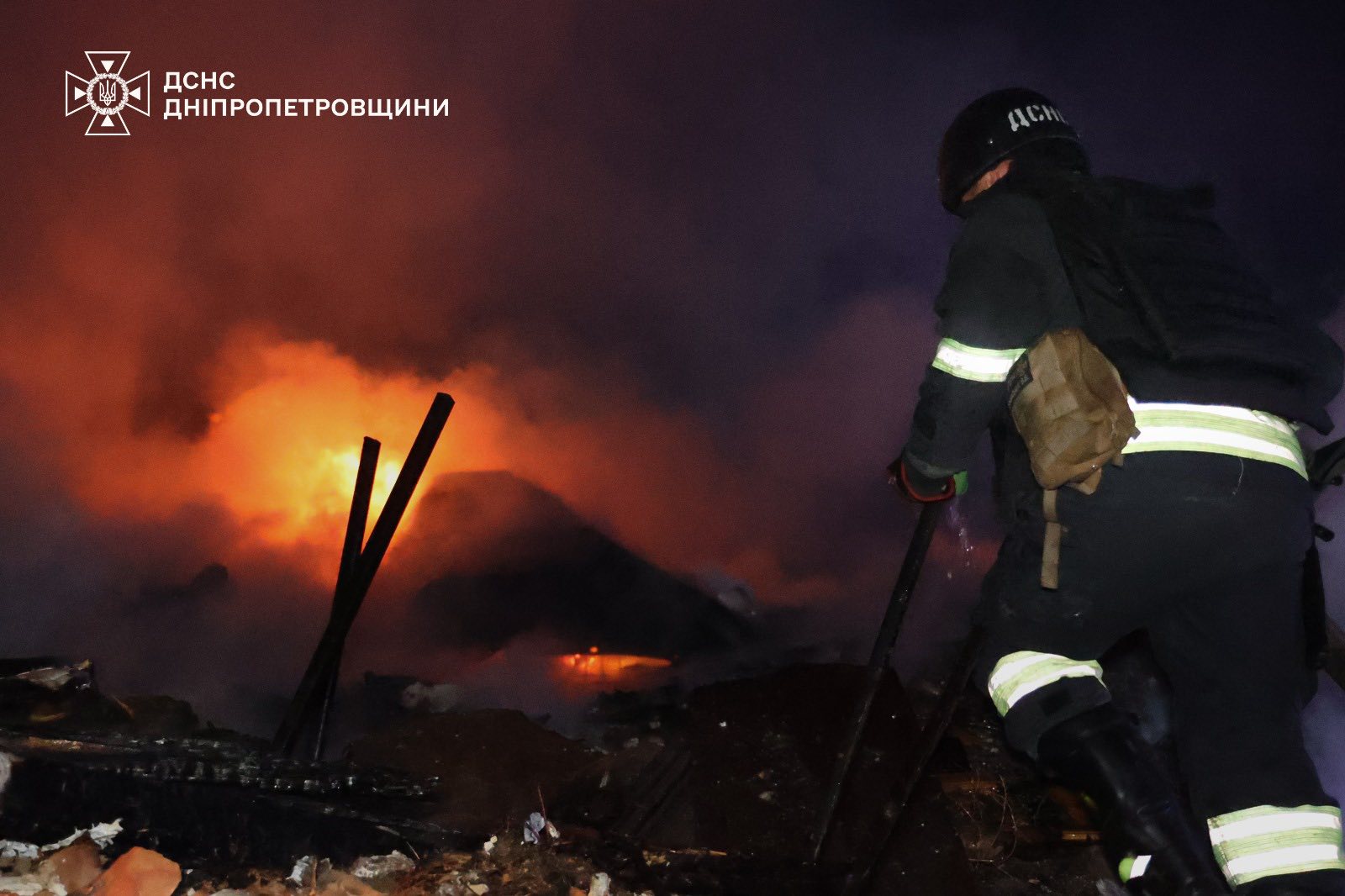 Ворог атакував п’ять районів Дніпровщини: поранені люди та руйнування