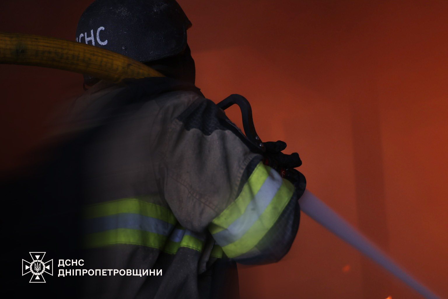 Ворог атакував п’ять районів Дніпровщини: поранені люди та руйнування